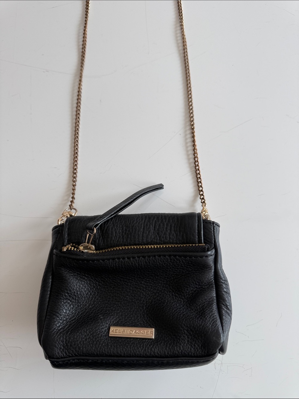 Kelsi Dagger Black lether wallet on chain Crossbody Bag